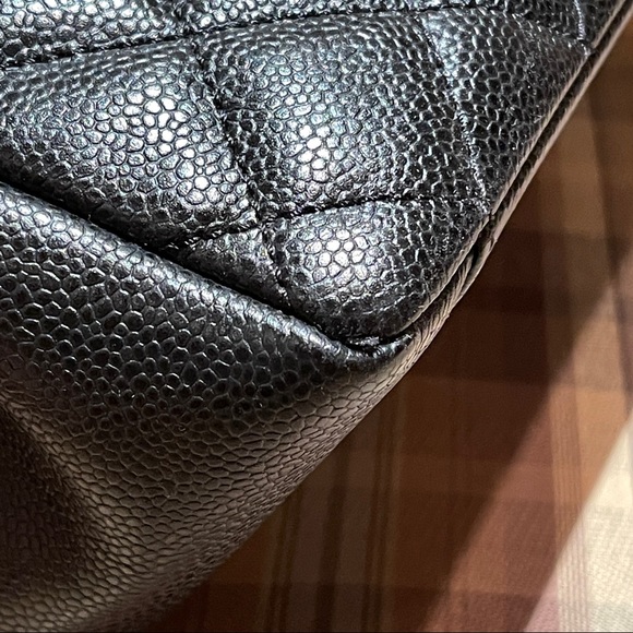 Chanel Black Caviar Grand Shopping Tote - Picture 8 of 16
